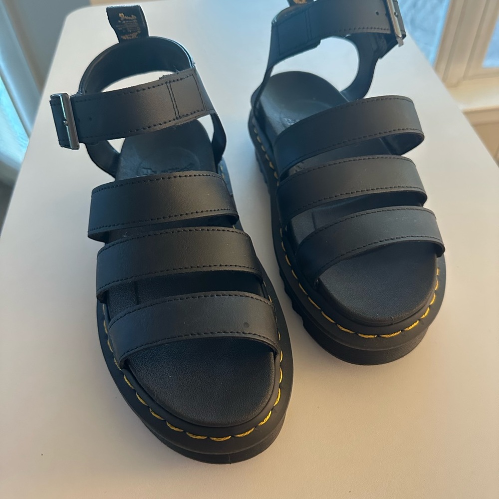 Dr. Martens Blaire Sandal